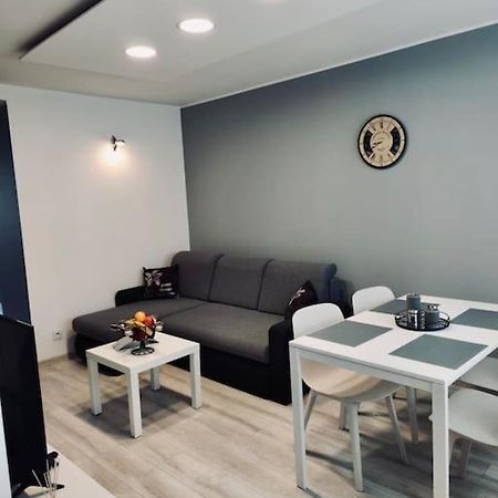 Apartament Poniatowskiego Z Parkingiem กลีวิตเซ ภายนอก รูปภาพ